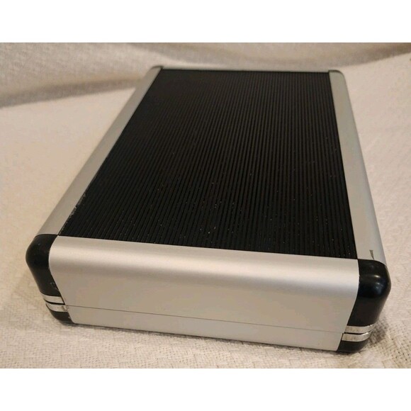 Travel Rugged Case Cigar Humidor Silver Black With Locking Latch - Picture 10 of 11